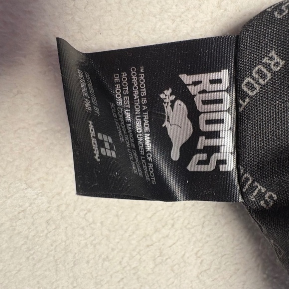 Roots Brown Leather Backpack - Picture 12 of 14